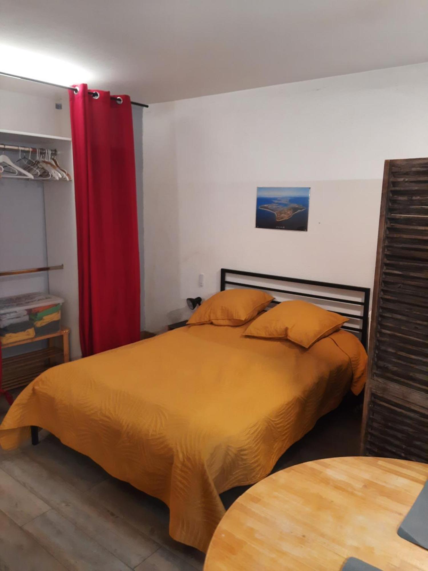 Duplex14H 1Er Etage Jardinet 1 Parking Ou Studio14B Rdc Terrasse Sans Parking La Rochelle  Ngoại thất bức ảnh