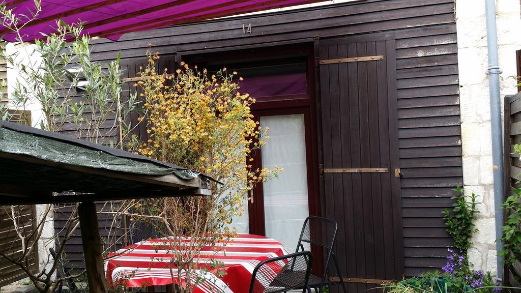 Duplex14H 1Er Etage Jardinet 1 Parking Ou Studio14B Rdc Terrasse Sans Parking La Rochelle  Ngoại thất bức ảnh